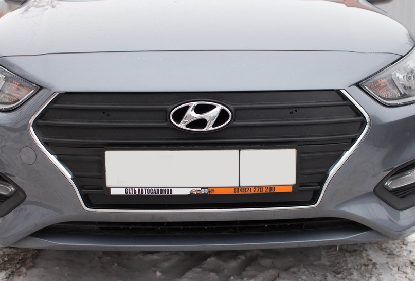 Зимняя защита радиатора Hyundai Solaris 2