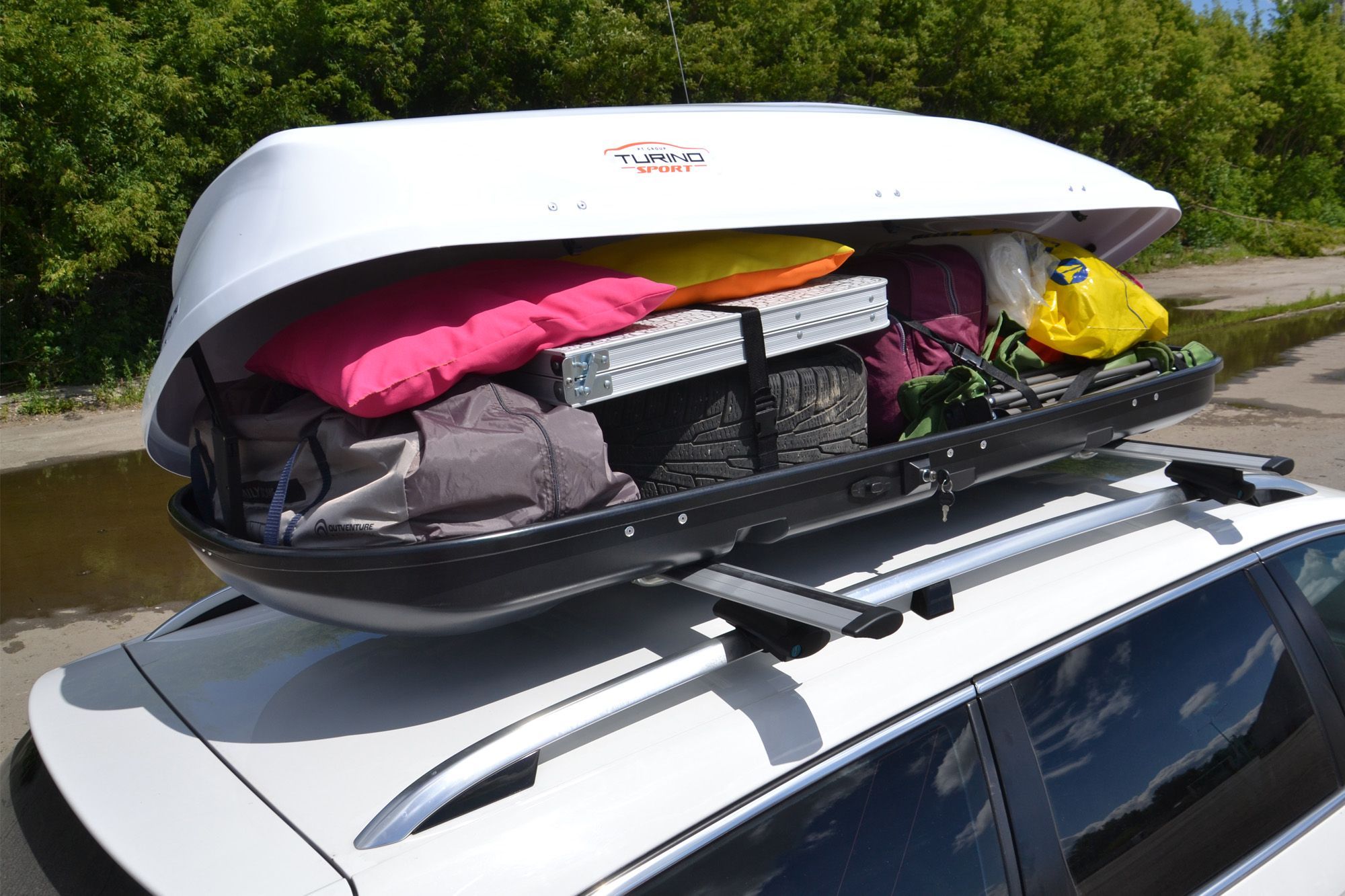 Выбираем оптимальный багажник на крышу авто: что нужно учитывать при покупке