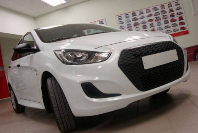 Накладка на решетку радиатора Hyundai Solaris 1 (2010-2014) HS-01.07.10