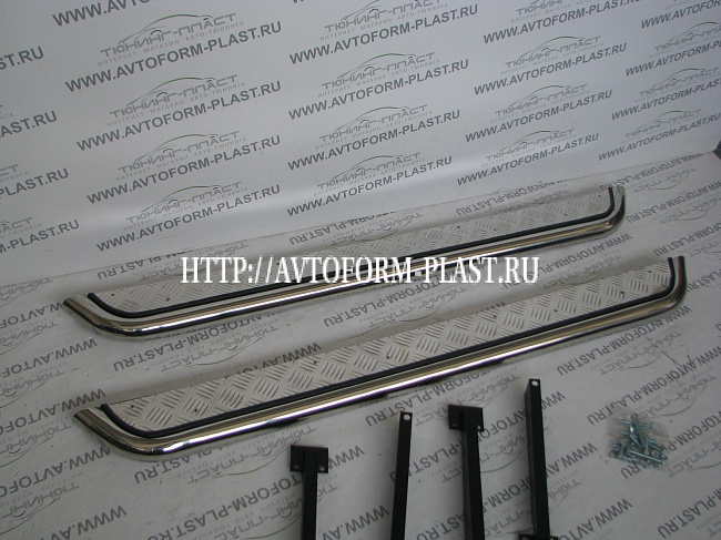 Защита порогов с алюминиевой площадкой 51 мм Нива 2121 (НПС) (1995-) РТ LNI220301