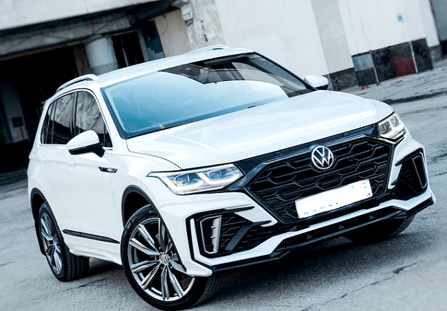 Передний бампер  Volkswagen Tiguan (рейстайлинг с 2021-) VT-01.01.00